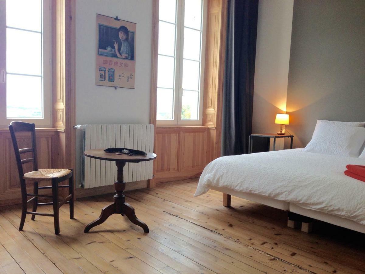 Le Dojo Du Plessis Bed & Breakfast Mareuil  Eksteriør bilde